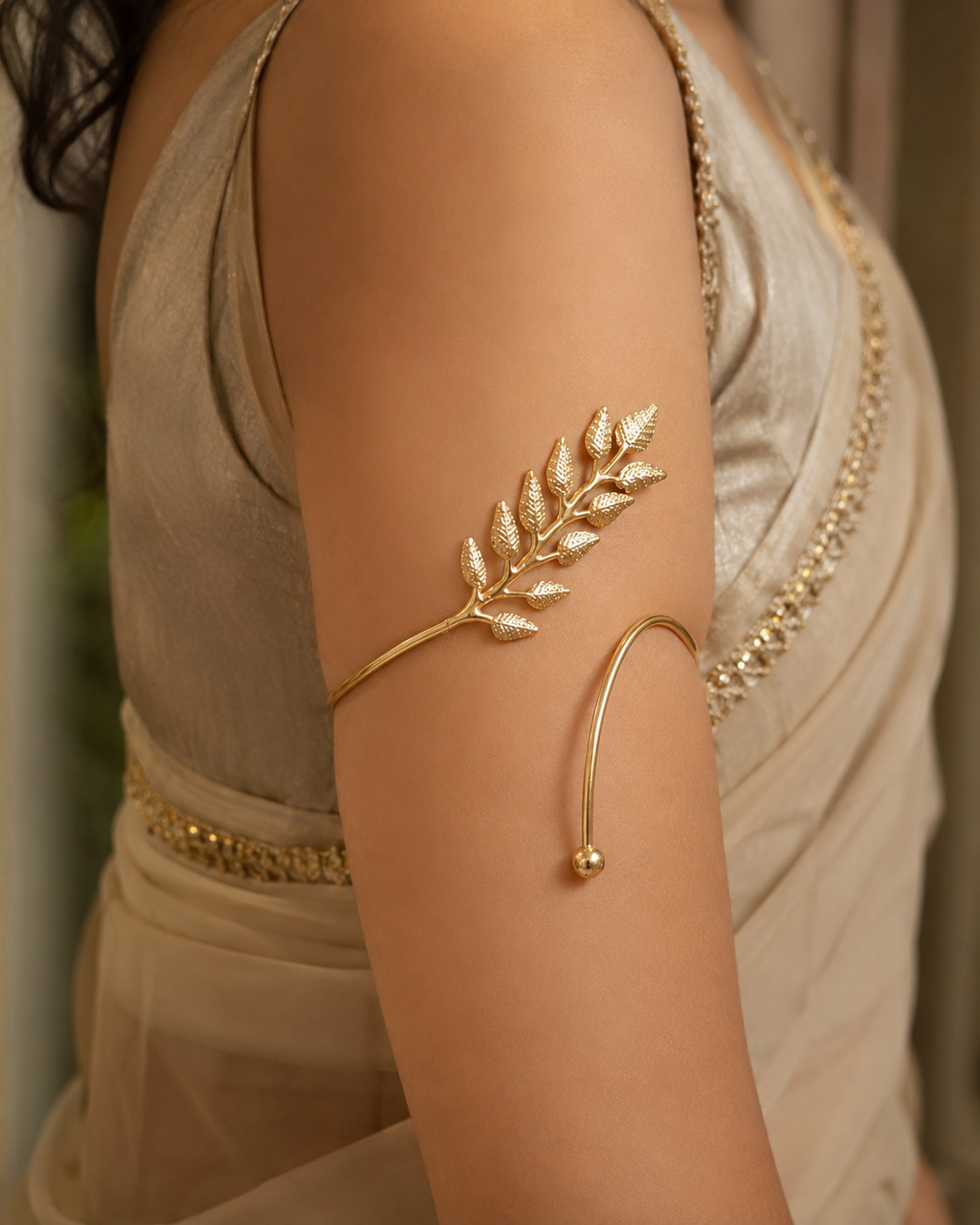 Golden Leaf Armlet – Elegant Alloy Armlet
